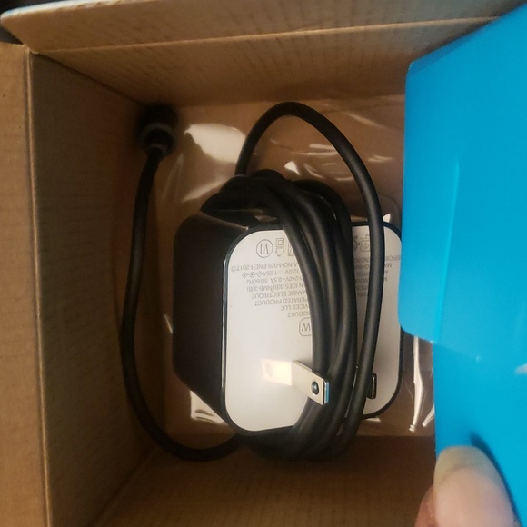 Amazon Echo Dot - Picture 8 of 9